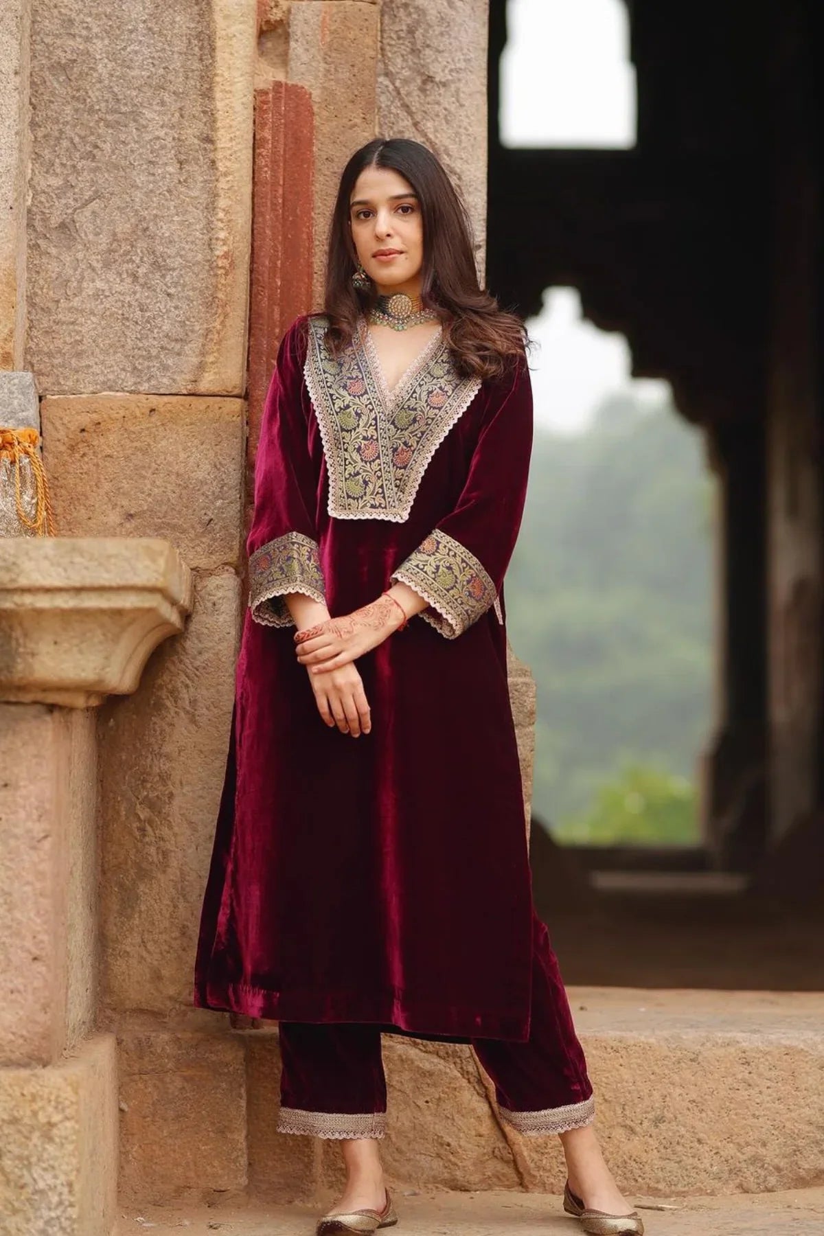 premium maroon velvet embroidered kaftan kurta set