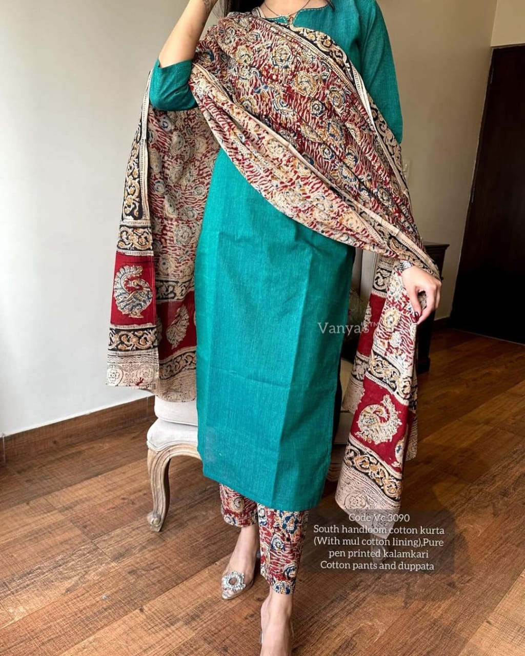 pure handloom south cotton hand printed chitrkari dupatta and pant