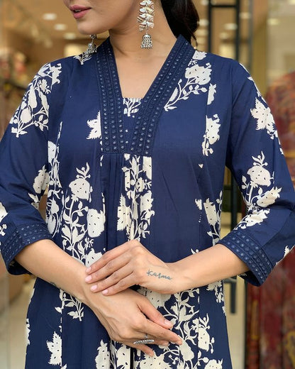 Blue Cotton Kurta Pant and Dupatta set for Women